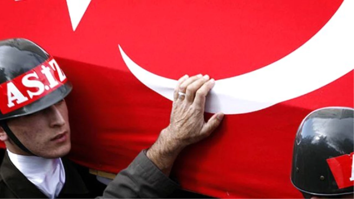 Diyarbakır\'da Polise Bombalı Tuzak: 1 Şehit