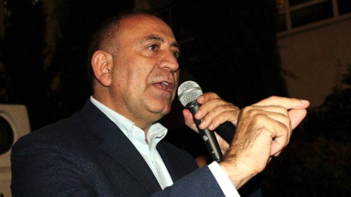 Gürsel Tekin: "Bu Ülkenin Kardeşliğini Düşünenler Varsa CHP\'ye Oy Vermek Zorundalar"