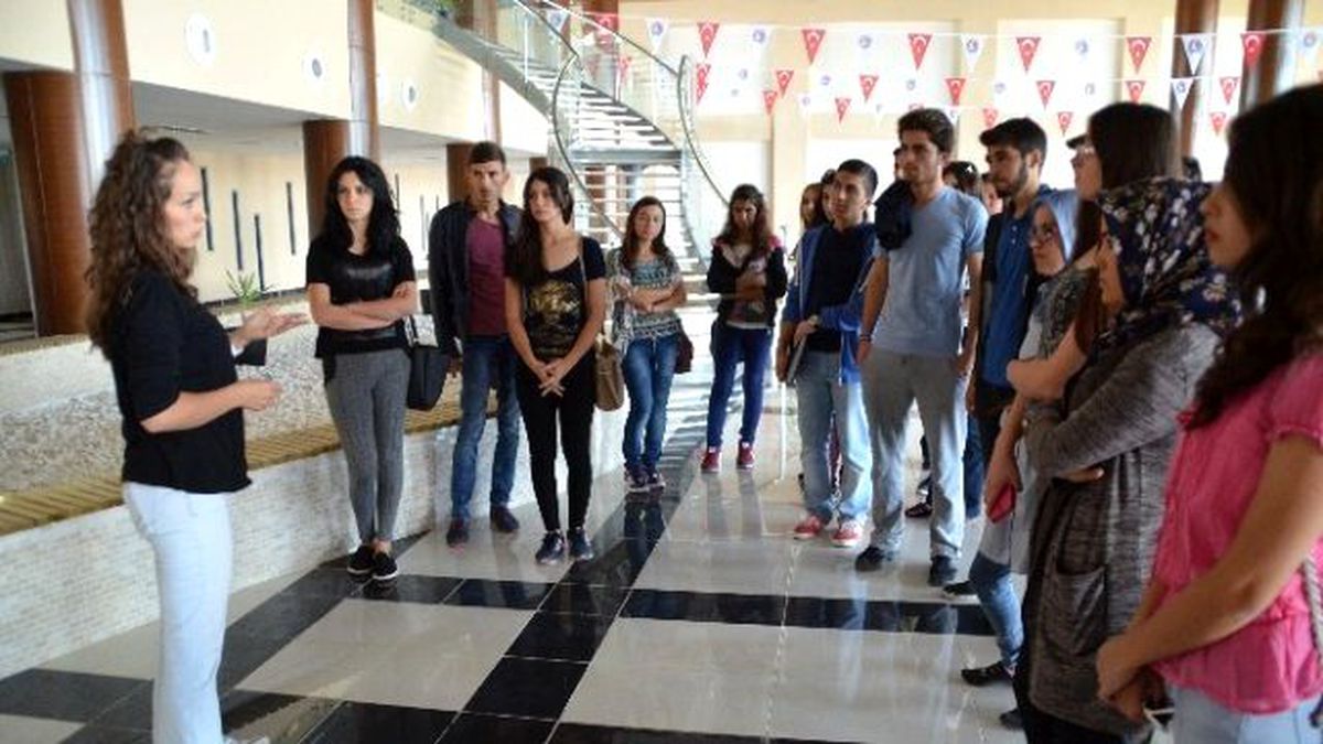 Makü Öğrencilerine Oryantasyon Eğitimi