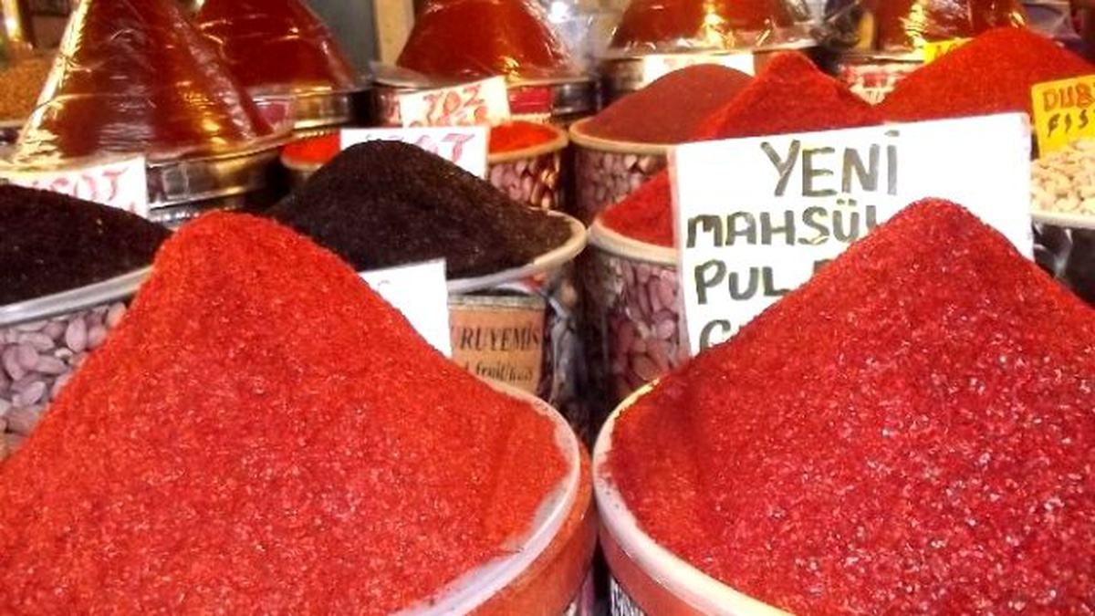 Pul Biberin Fiyatı Değil Sahtesi Korkutuyor