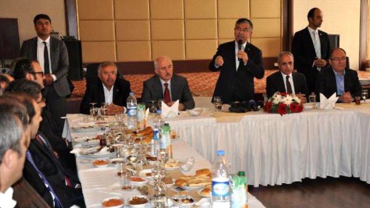 TBMM Başkanı Yılmaz ve Bakan Topçu Saldırıyı Kınadı (3)