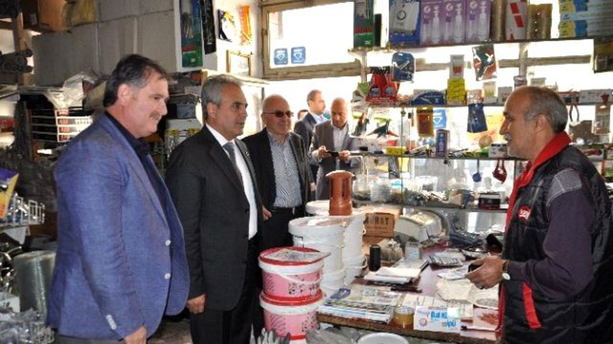 Uysal, "Milletimiz, AK Parti\'yi Tek Başına İktidar Görmek İstiyor"