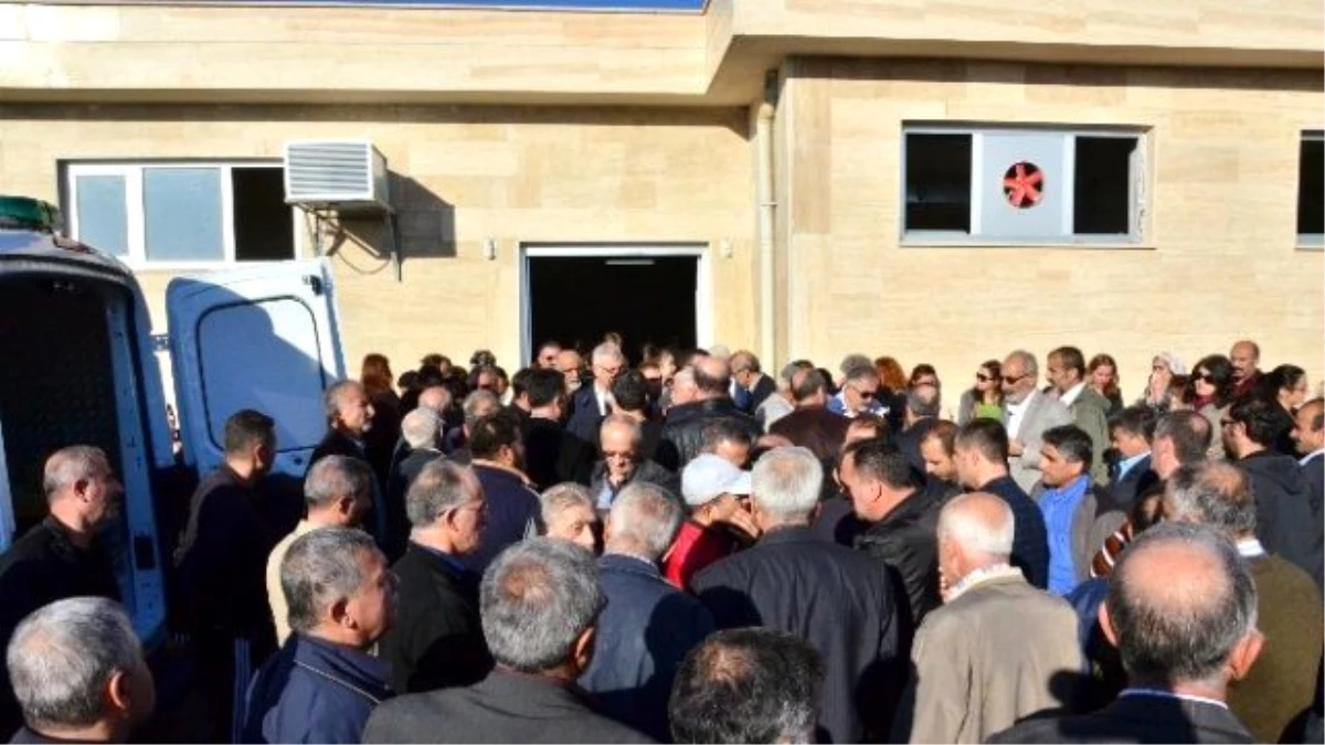 Ankara\'daki Patlamada Ölen 3 Kişinin Cenazesi Malatya\'ya Getirildi