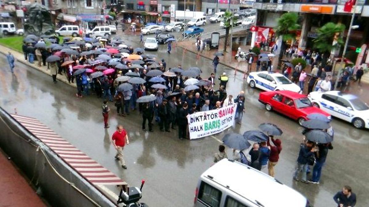 Ankara\'daki Terör Saldırısı Zonguldak\'ta da Protesto Edildi