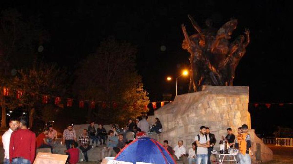Antalya\'da \'Barış Nöbeti\'