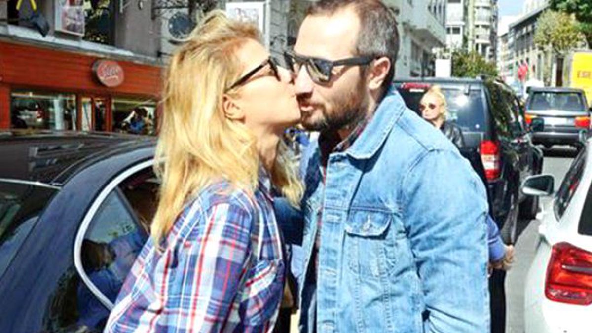 Burcu Esmersoy'dan Sevgilisine Veda Öpücüğü