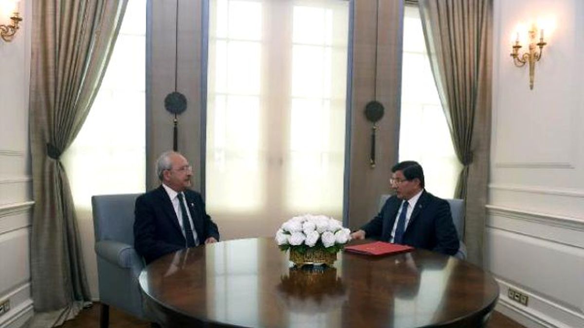 Davutoğlu ile Kılıçdaroğlu Görüşmesi Başladı