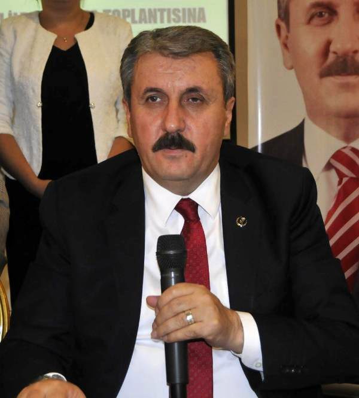 Destici: Türkiye\'yi Yönetenler Zaafiyet ve İhmalin Olduğunu Kabul Etmeli