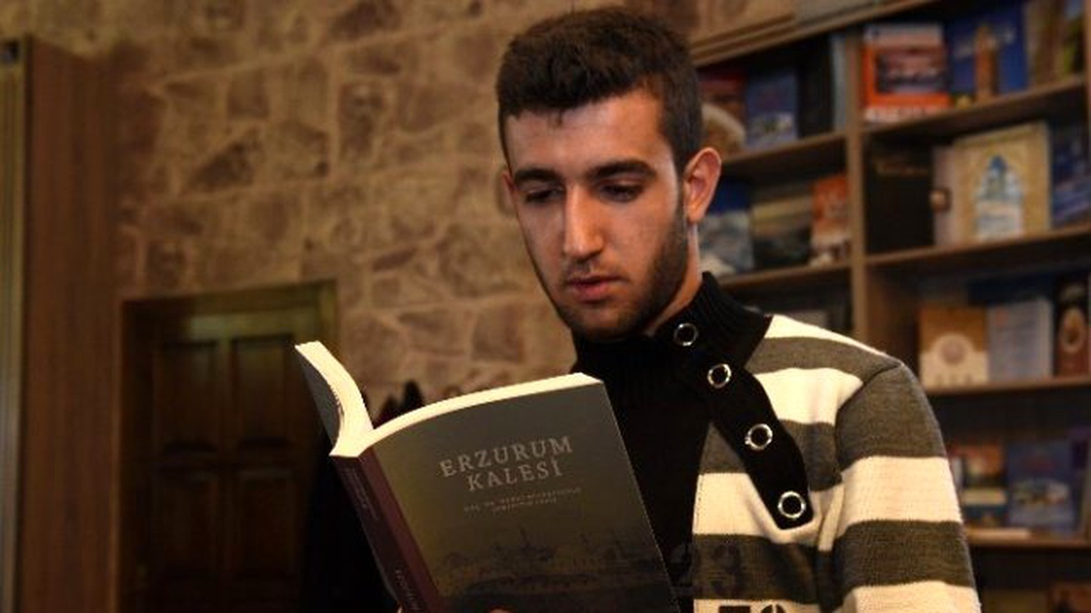 Erzurum\'un Kültür Evi: Habib Baba Kütüphanesi
