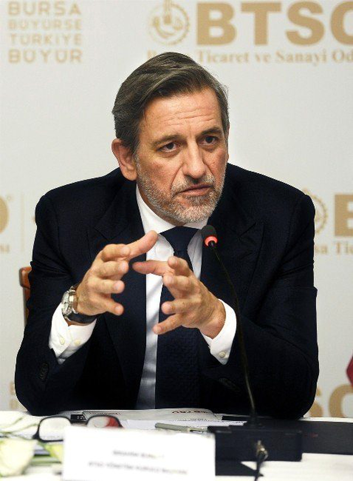 İbrahim Burkay: "Umutsuzluğa Kapılmayacağız"