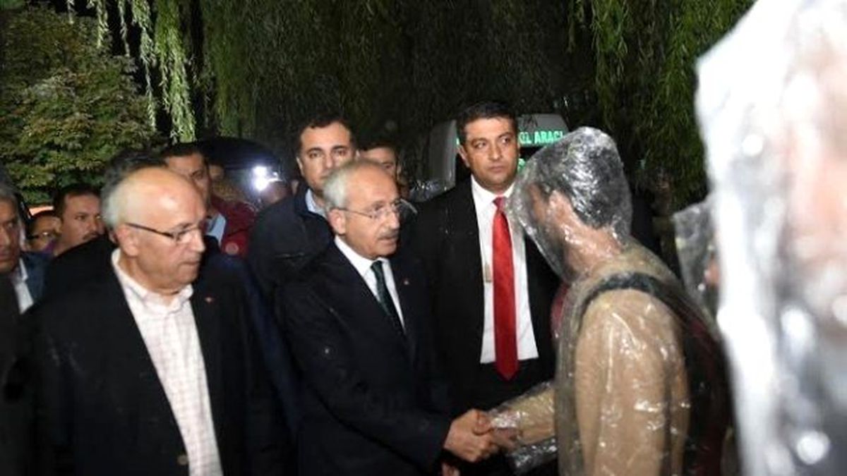 Kılıçdaroğlu, Adli Tıp\'ı Ziyaret Etti