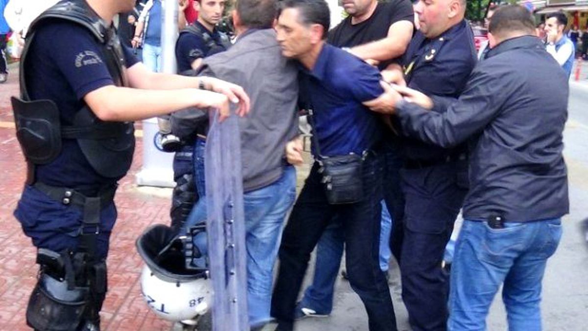 Polis Müdahalesi: 20 Gözaltı