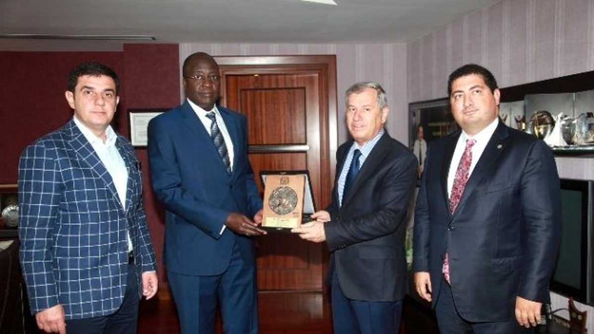 Senegal\'den Adanalı İşadamlarına Yatırım Çağrısı