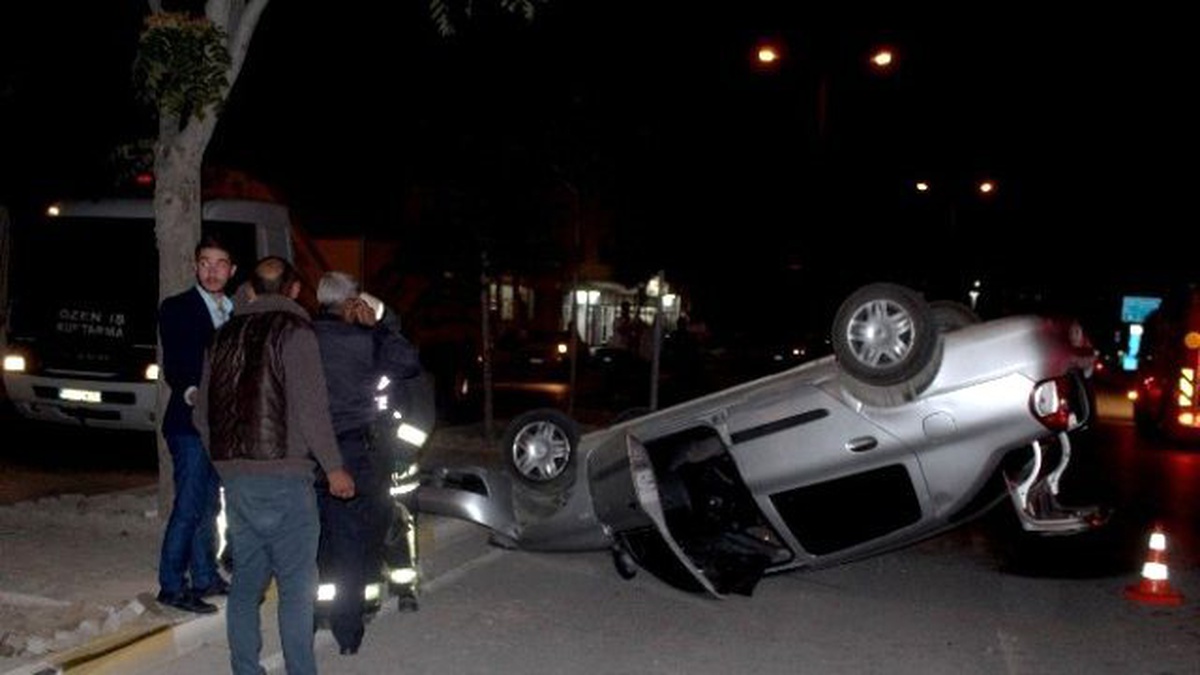 Takla Atan Otomobilden Burnu Bile Kanamadan Kurtuldu