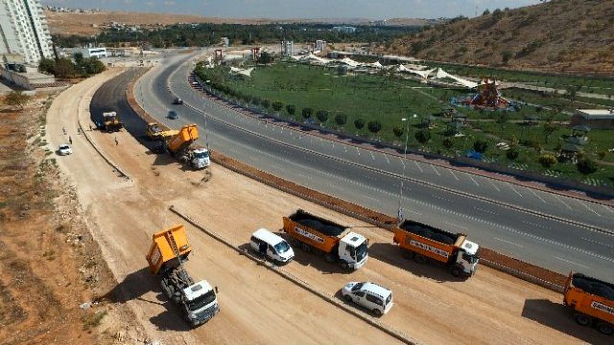 Yeşilvadi Bulvarı\'nın 2. Kısımında Asfalt Çalışmaları Başladı