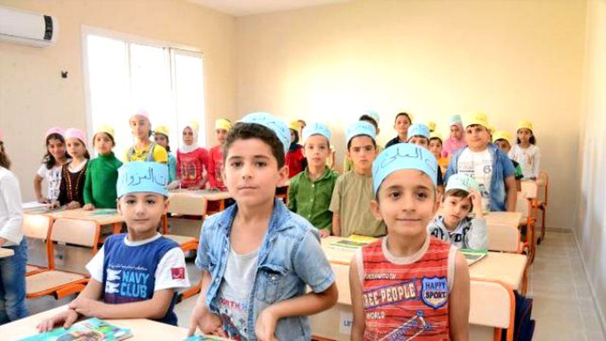 Adana\'da 15 Bin Suriyeli Çocuk Eğitim Görüyor