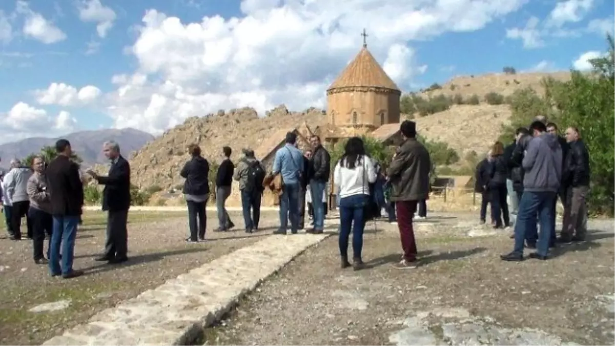 Akademisyenler Gevaş\'a Hayran Kaldı