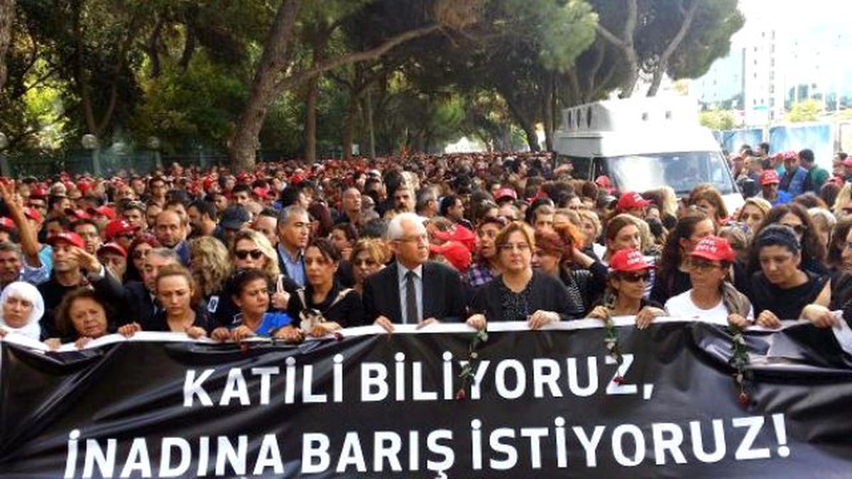 Ankara\'daki Terör Saldırısına İzmir\'den Tek Ses