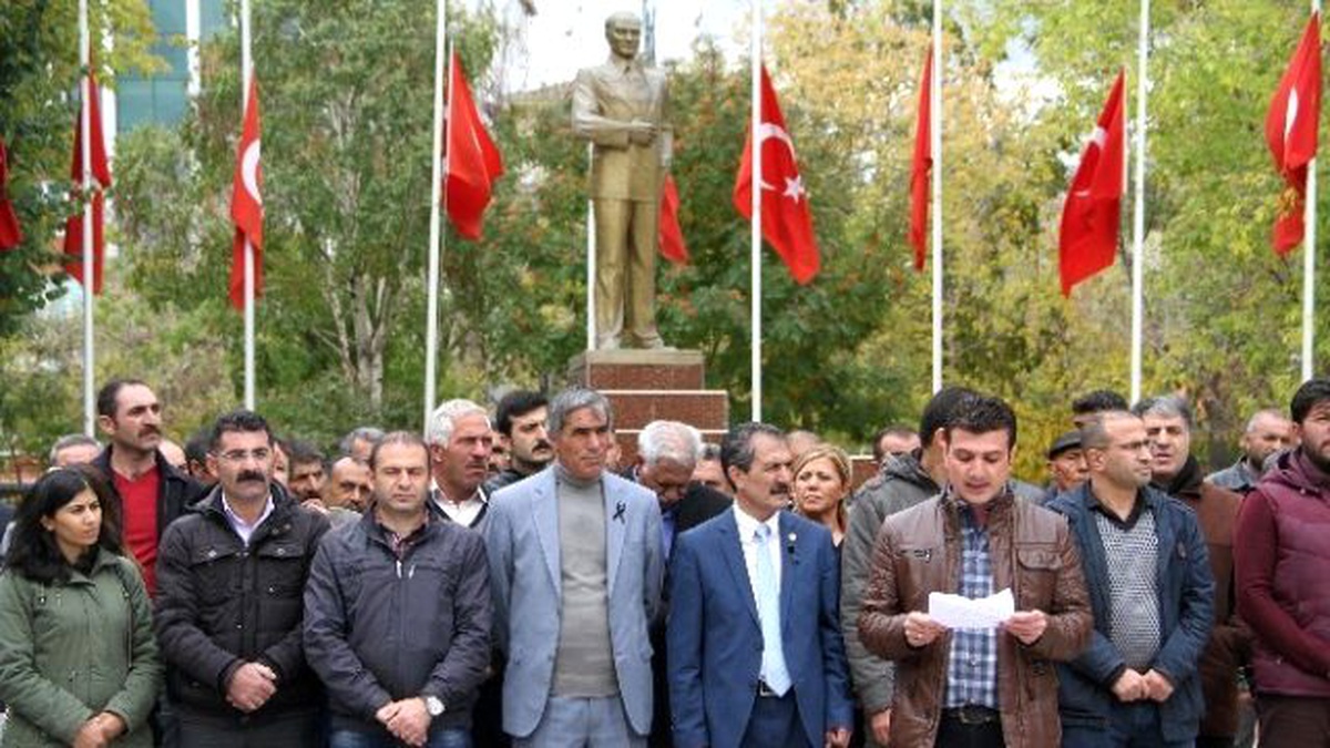Ardahan\'da Ankara\'daki Terör Saldırısı Kınandı