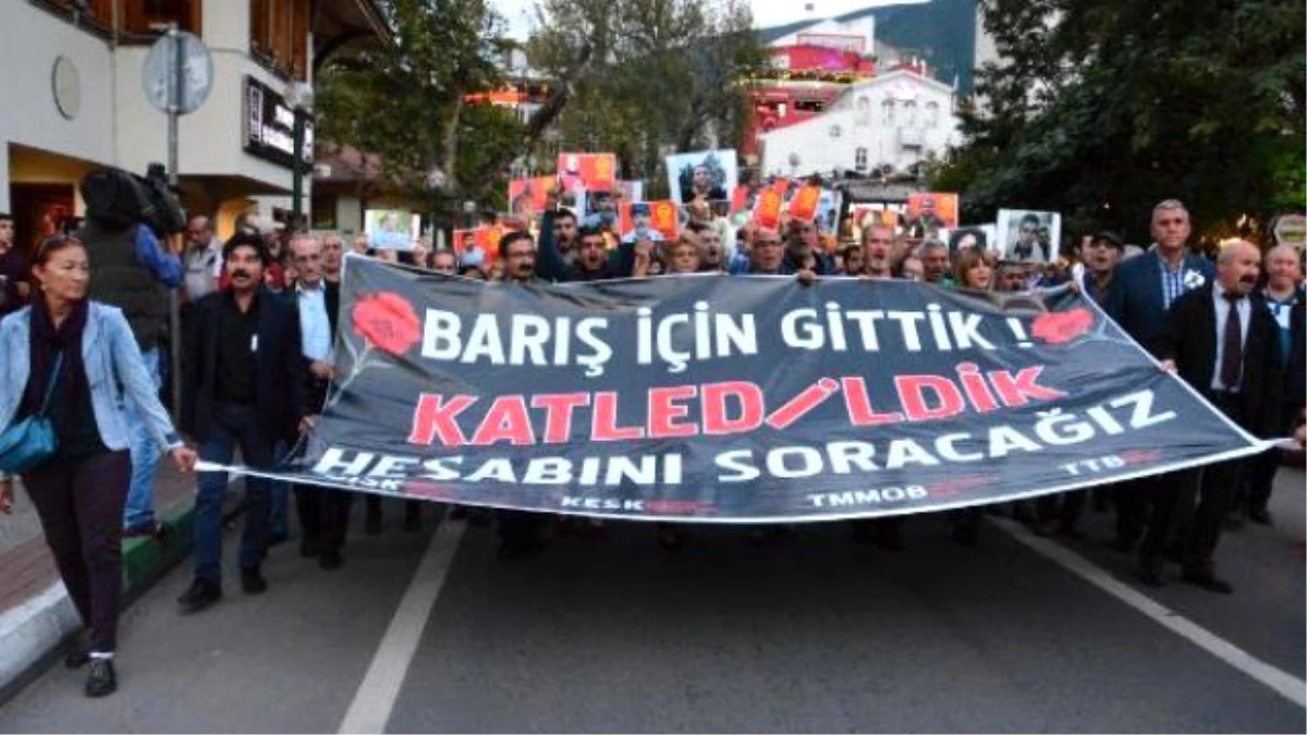 Bursa\'da Sivil Toplum Kuruluşları Teröre Tepki İçin Yürüdü (2)