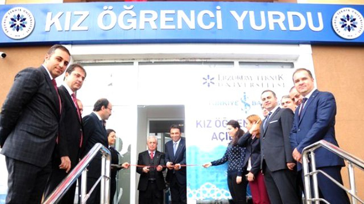 Etü\'de 152 Kişilik Kız Öğrenci Yurdu Hizmete Açıldı