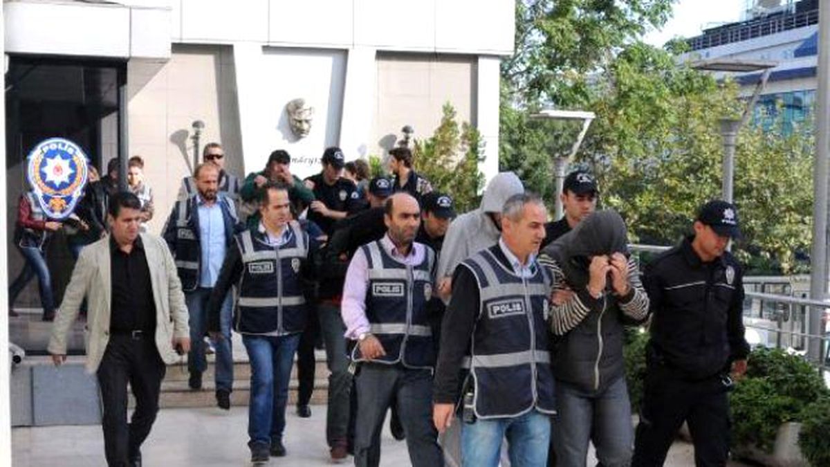 Fuhuş Çetesine 5 İlde Operasyon: 14 Gözaltı