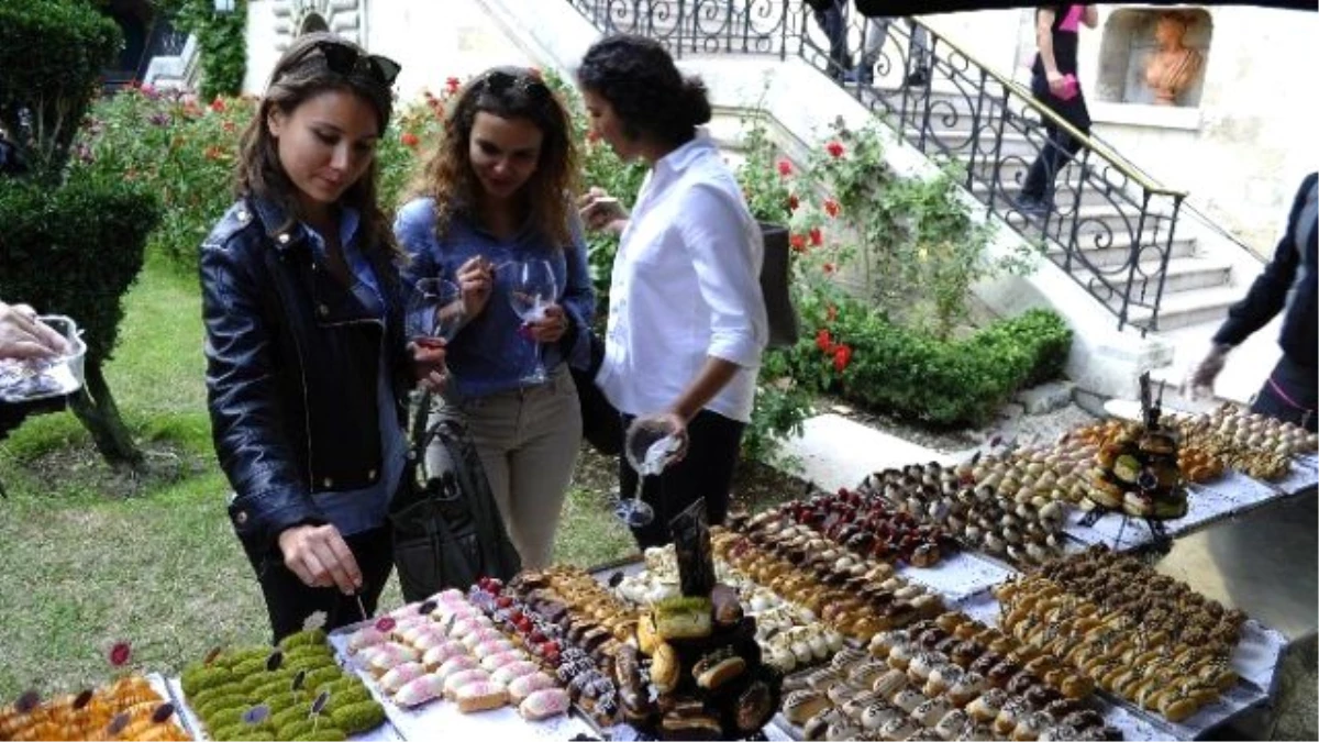 İstanbul Fransa Sarayında "Pasta Sanatı"