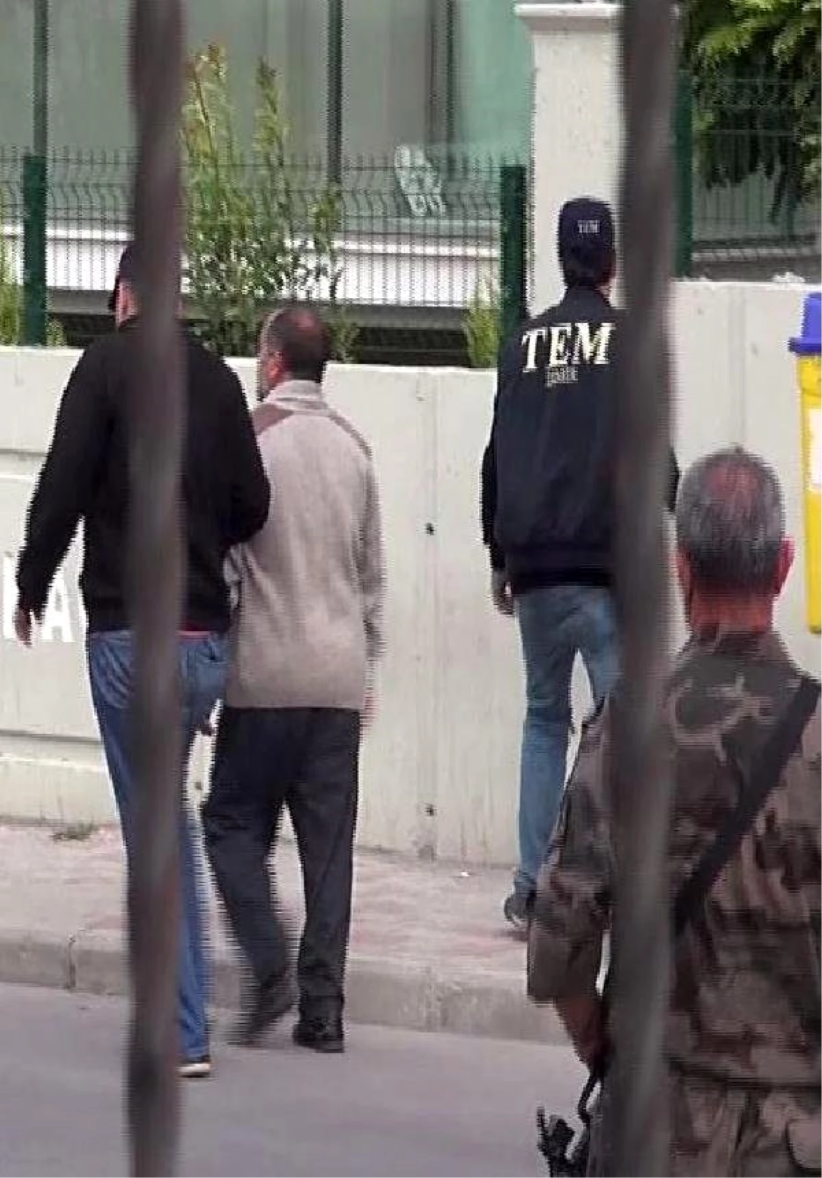 İzmir\'de Işid Operasyonu Zanlıları Serbest Kaldı