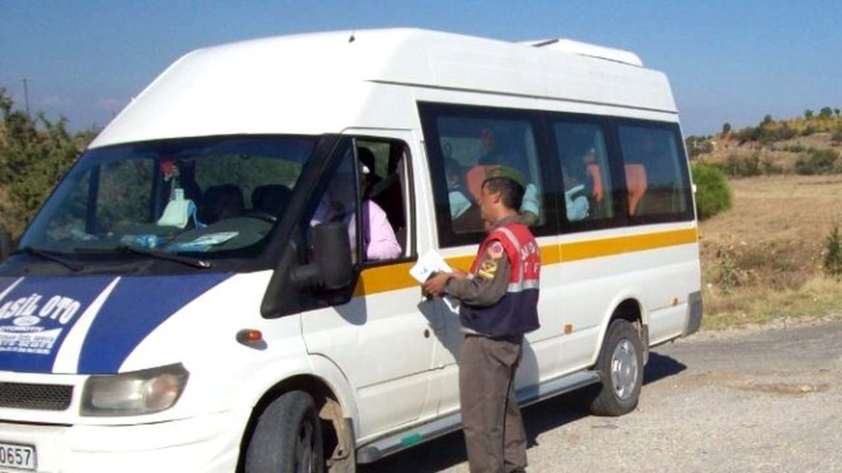 Kula\'da Servis Araçları Denetlendi
