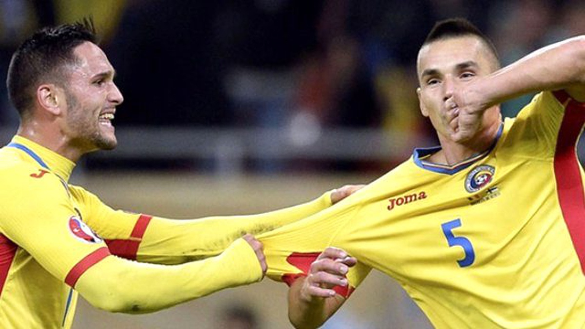 Kuzey İrlanda ve Romanya, EURO 2016\'yı Garantiledi