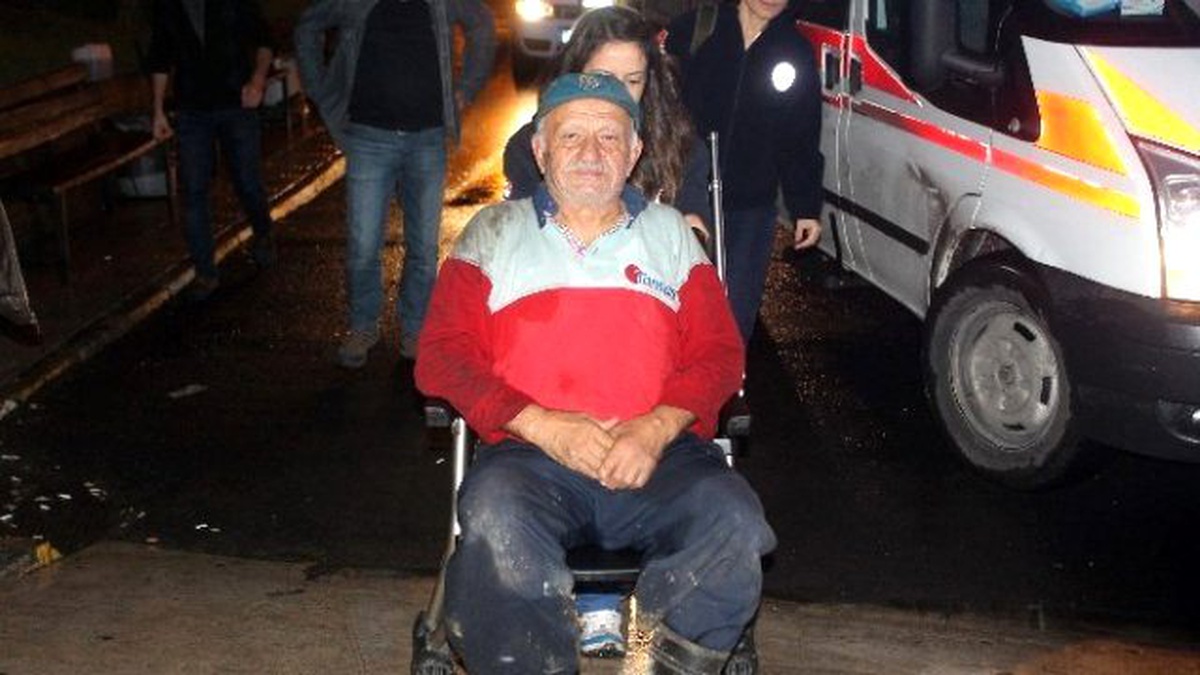 Ormanlık Alanda Kaybolan 3\'ü Kadın 4 Kişi, 6 Saat Sonra Kurtarılabildi