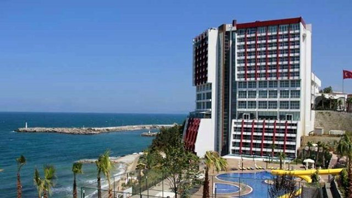 Sky Tower Hotel Nisan Ayında Tekrar Hizmete Giriyor