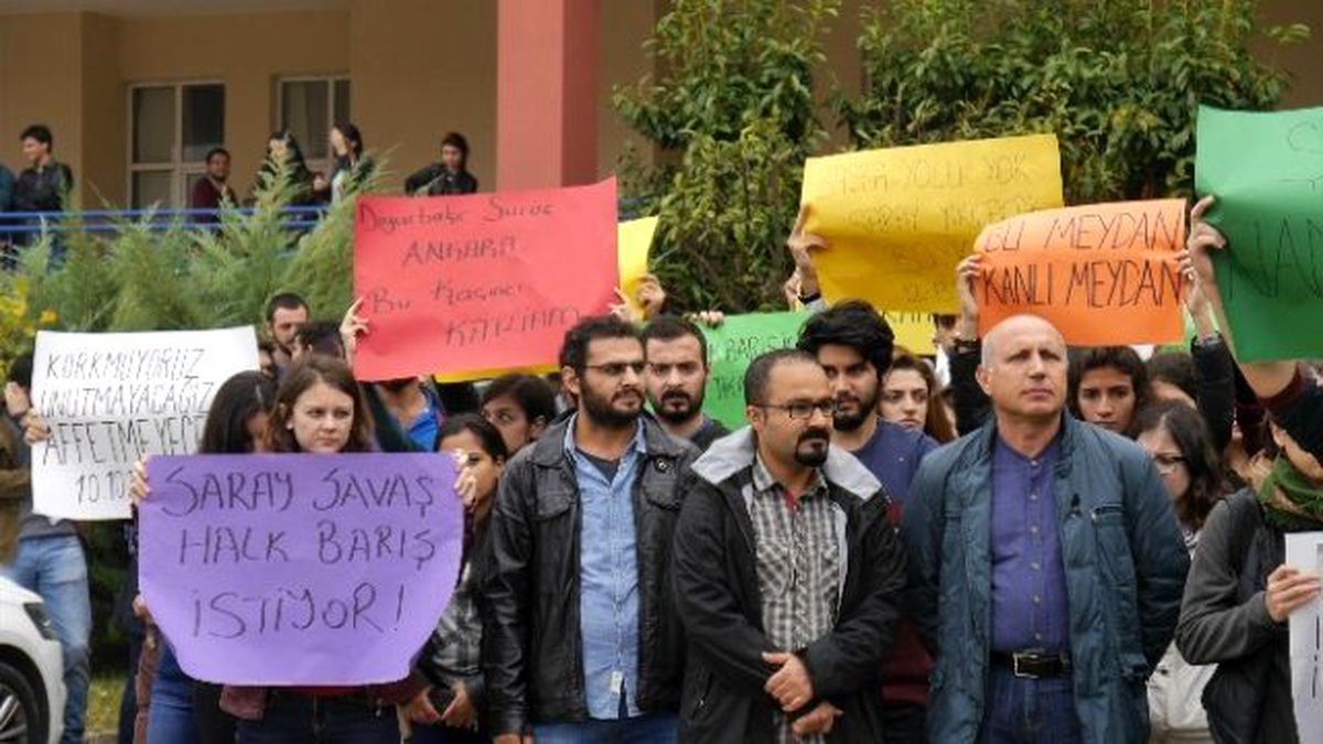 Tü Öğrencileri Ankara\'daki Saldırıyı Kınadı