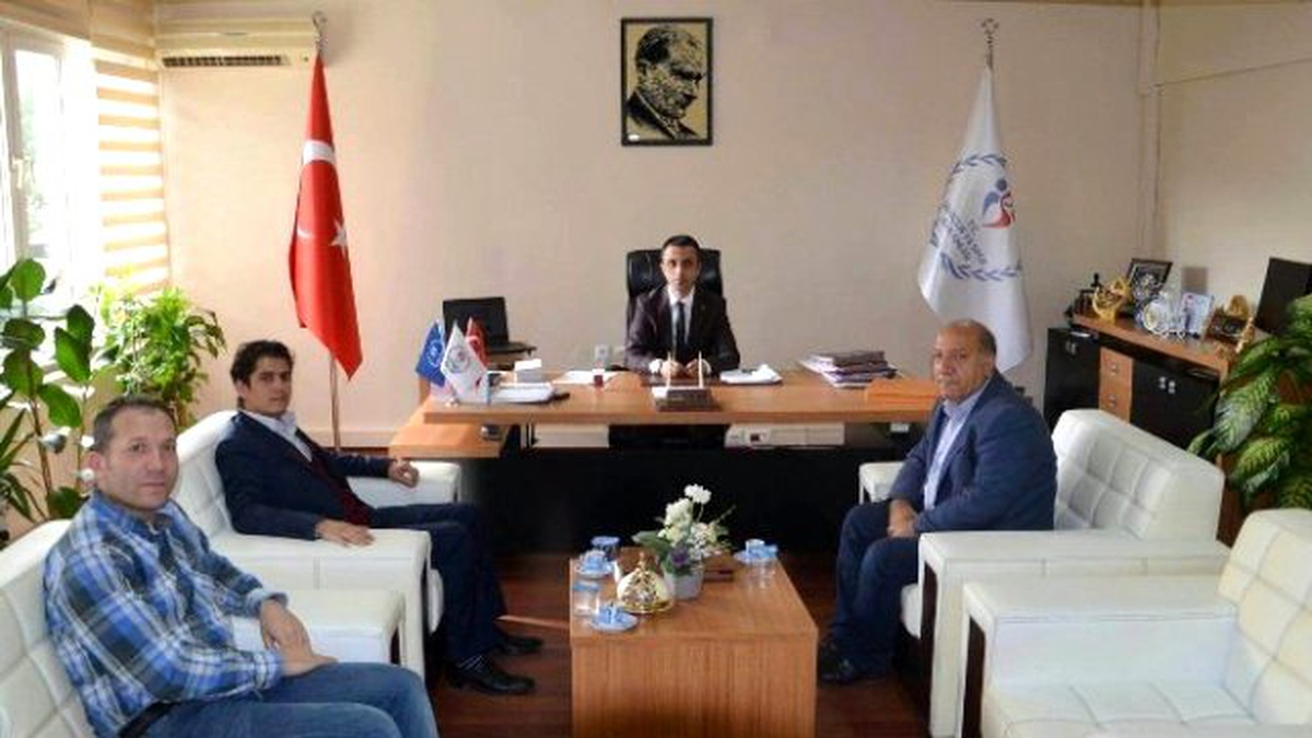 Türkiye Santranç Federasyonu As Başkanından Çelikel\'e Ziyaret