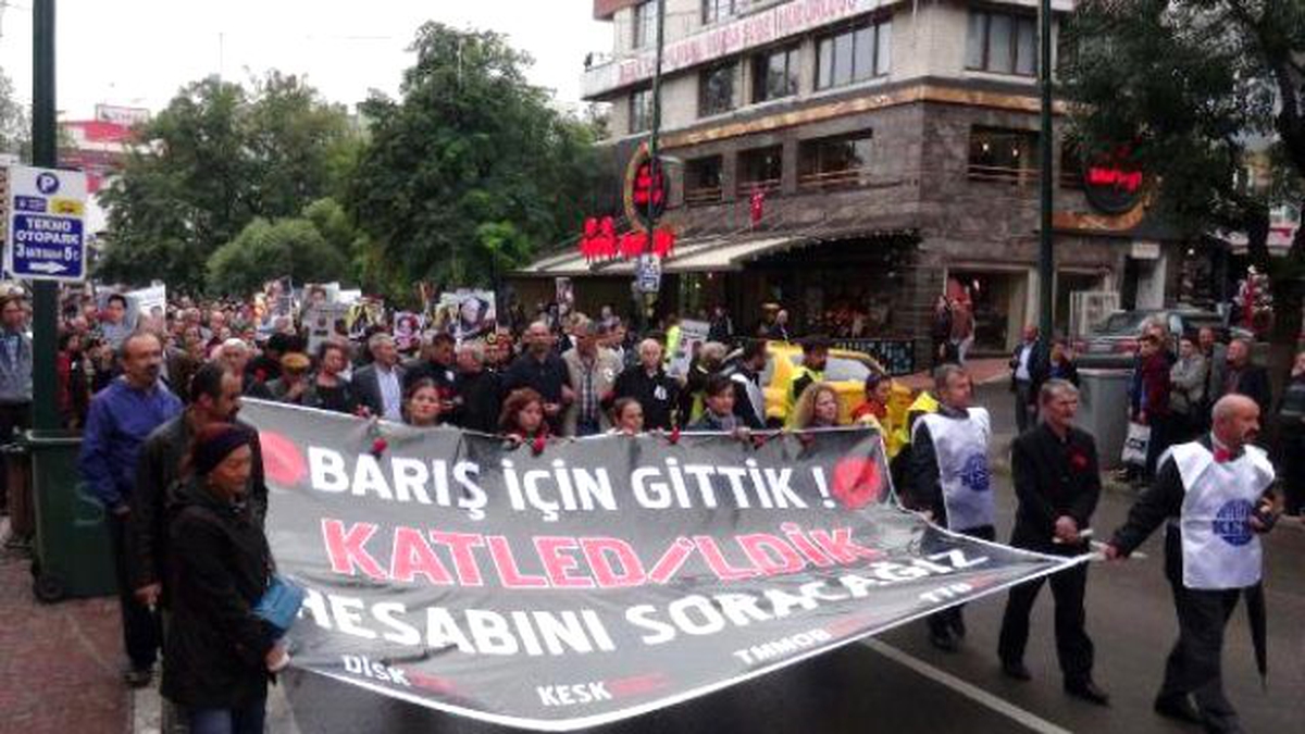 Ankara\'daki Katliam, Bursa\'da Protesto Edildi