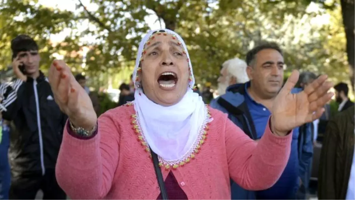 Ankara\'daki Saldırıda Ölenlerin Yakınlarına Maaş