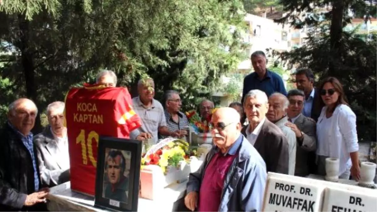 Göztepe Koca Kaptan\'ı Unutmadı