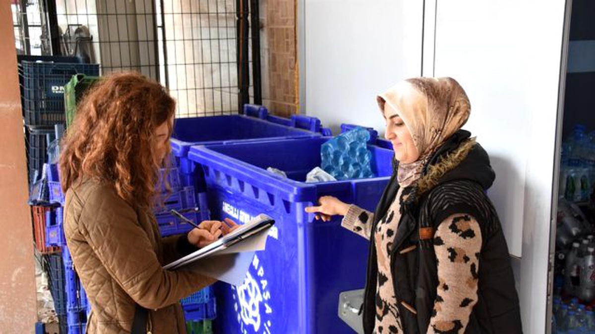 Naylon poşet kullanım yasağı marketlere tebliğ edildi