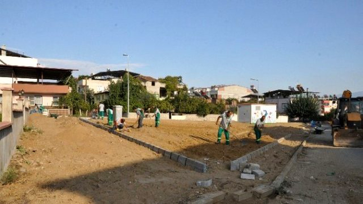 Naziilli\'de Düzensiz Alanlar Yeşillendiriliyor