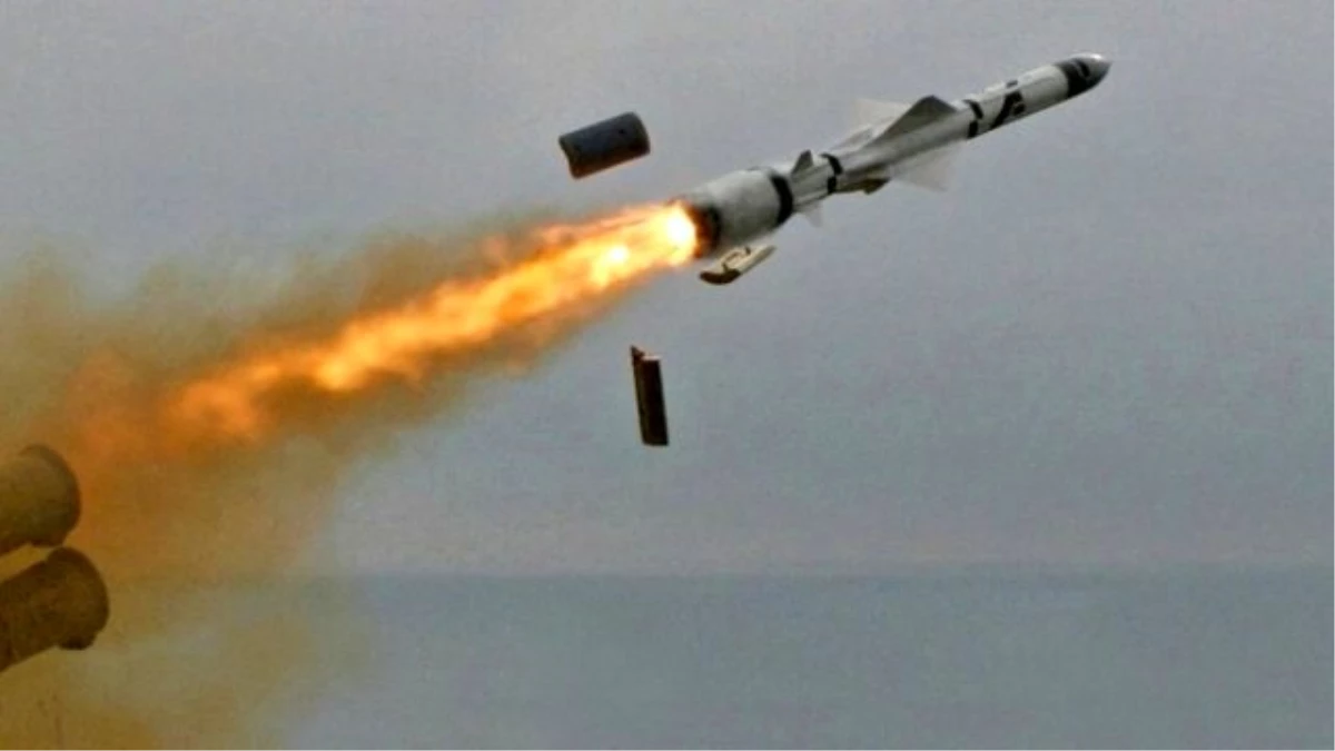 Rusya'ya Suriye'de Füze Darbesi!