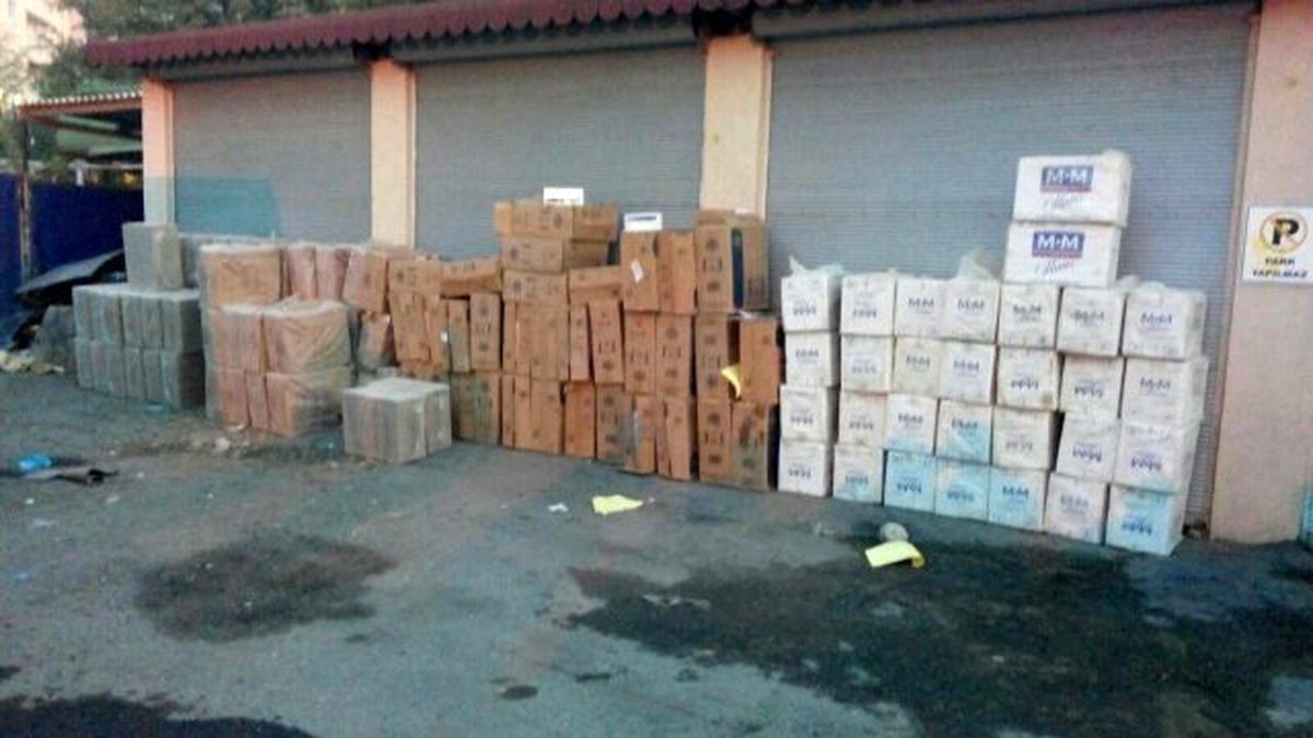Batman\'da 60 Bin Paket Kaçak Sigara Ele Geçirildi