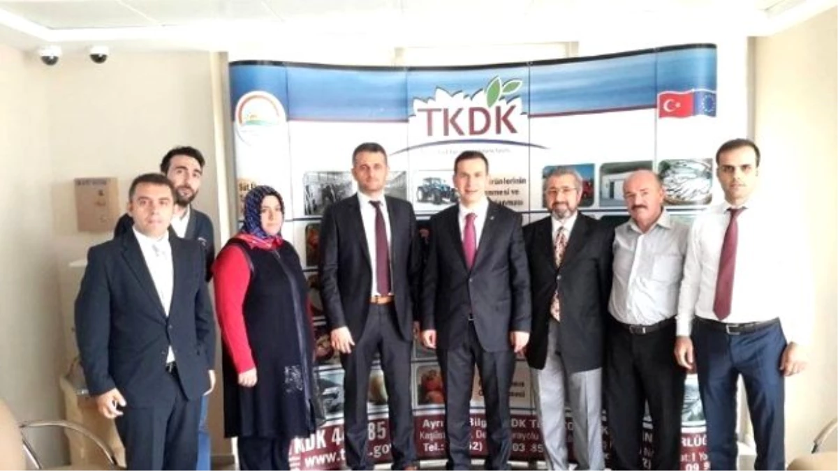 AK Parti Trabzon Milletvekili Adayları Günnar ve Cora\'nın Seçim Gezileri Sürüyor