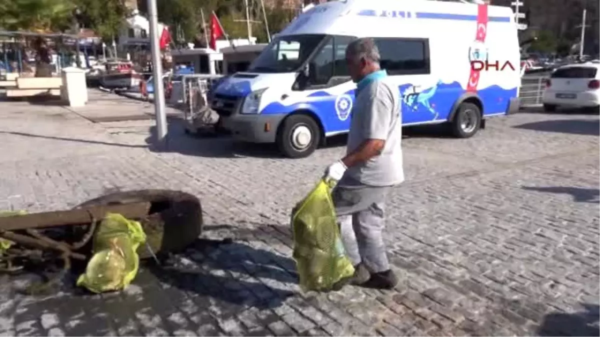 Antalya - Denizin Dibi Çöplük Gibi