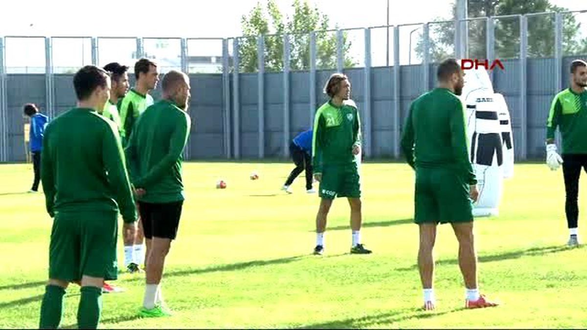 Bursaspor\'da Neşeli Antrenman