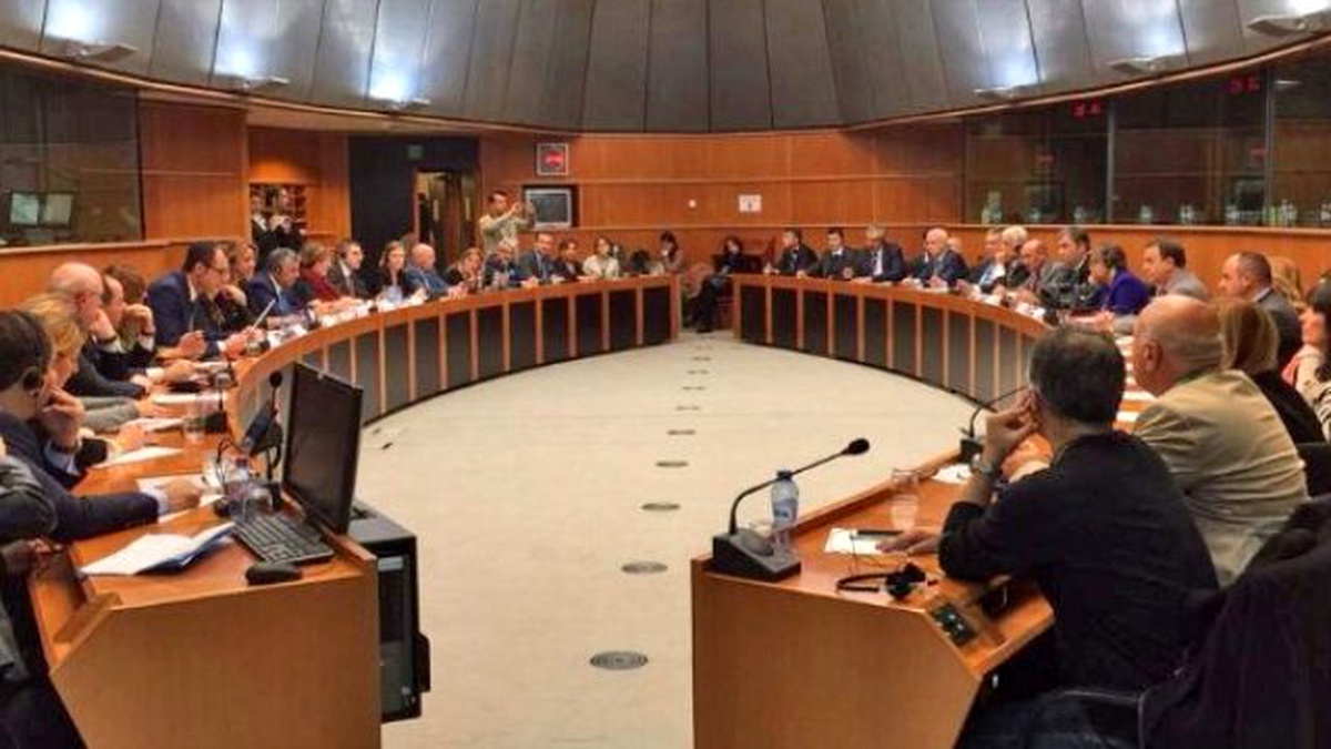 Giresun Belediye Başkanı Kerim Aksu Brüksel\'de Avrupa Bölgeler ve Şehirler Haftası Toplantılarına...
