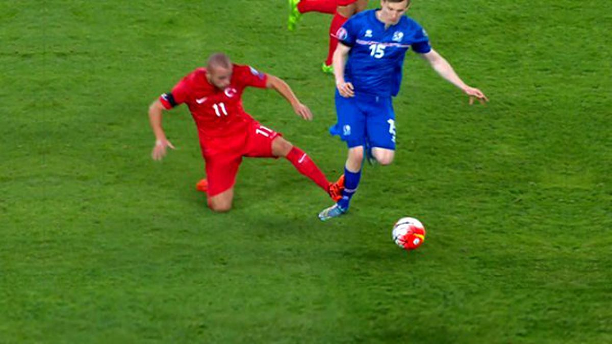 Gökhan Töre, Kırmızı Kart Cezasını Fransa'da Çekecek