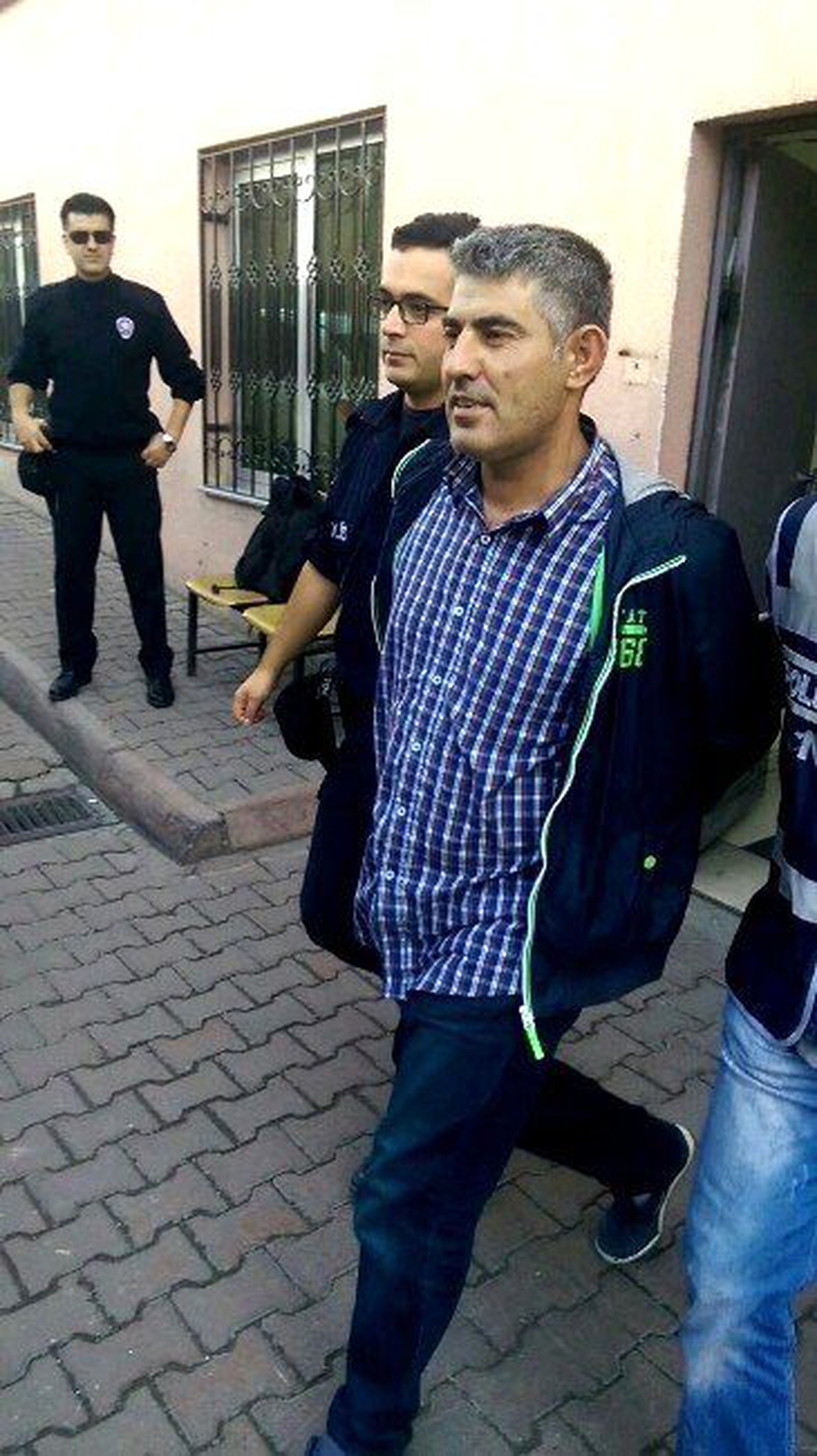Kayseri\'de Uyuşturucu Operasyonu: 5 Gözaltı