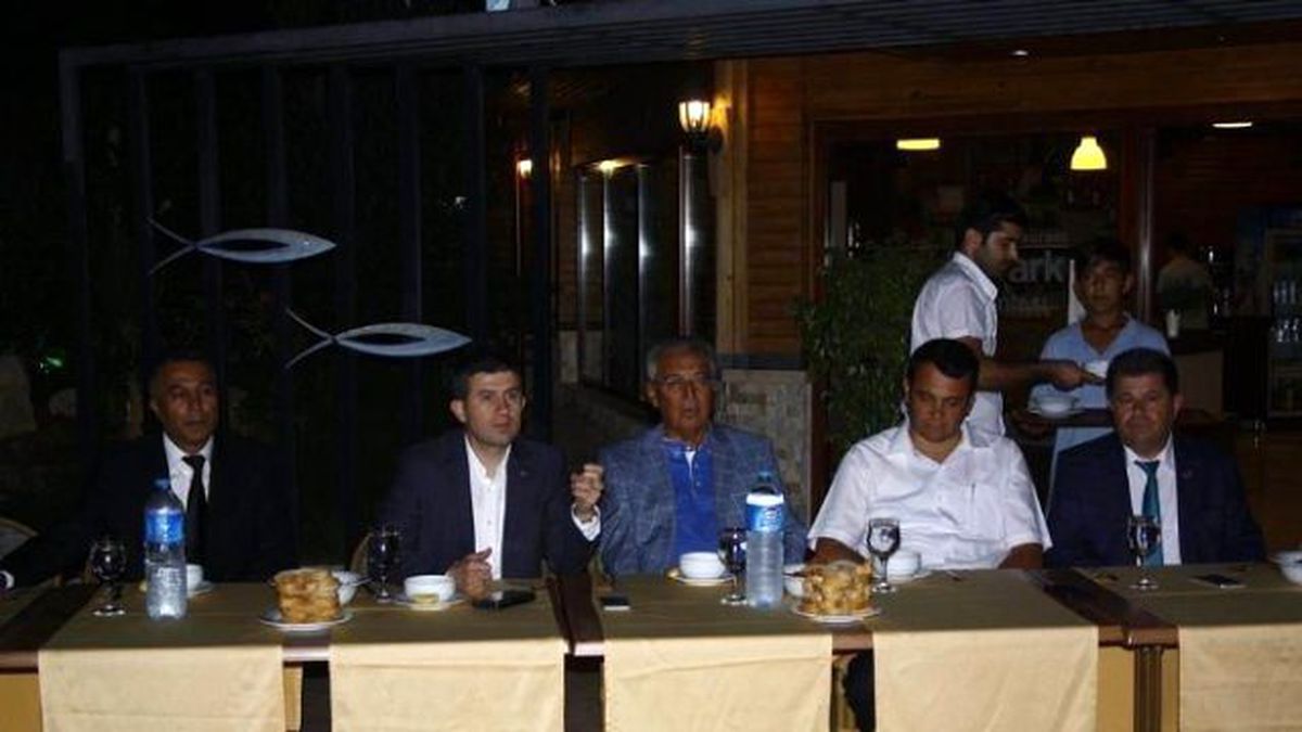 Muhtarların Problemleri Kaş\'ta Masaya Yatırıldı