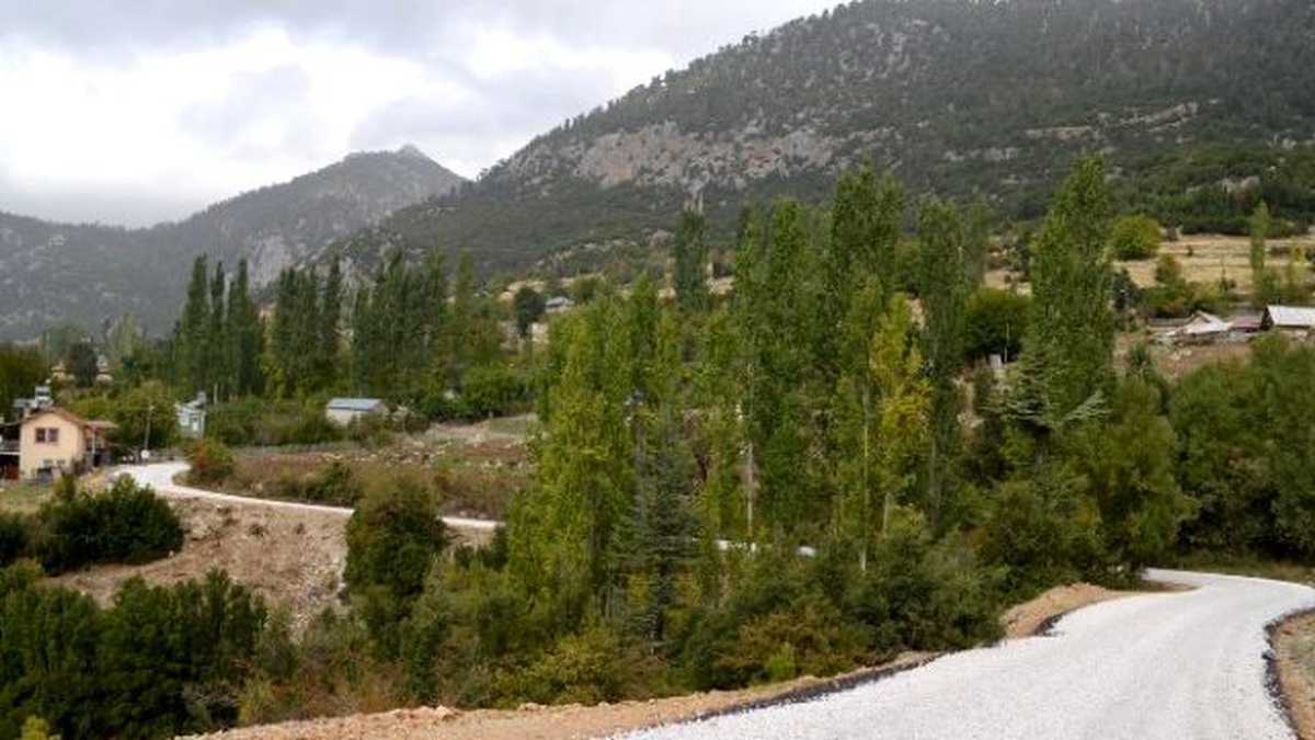 Seydikemer-antalya Alternatif Yolunda Asfalt Çalışması