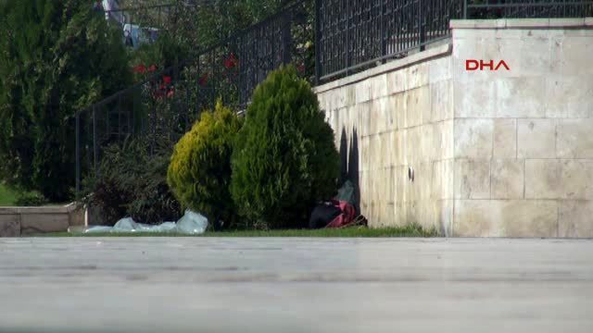 Sivas - Şüpheli Okul Çantası Panik Yarattı